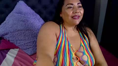 Mariana online show from 02-19-25, 03:28