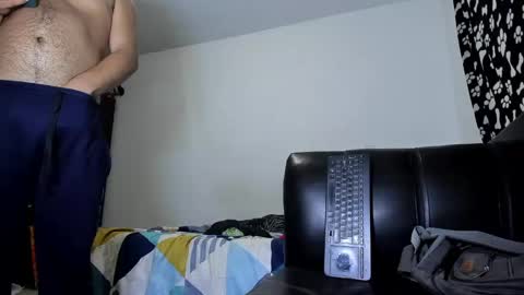 Snapshot of diiego_xxx chatting on 10-21-25, 12:28 diiego_xxx online show from 10-21-25, 12:28