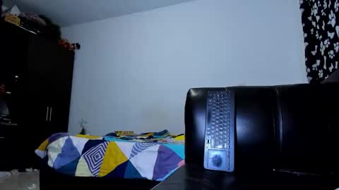 Snapshot of diiego_xxx chatting on 11-24-25, 10:53 diiego_xxx online show from 11-24-25, 10:53