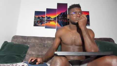 Snapshot of dilaan_carter chatting on 05-22-26, 12:00 joshua online show from 05-22-26, 12:00