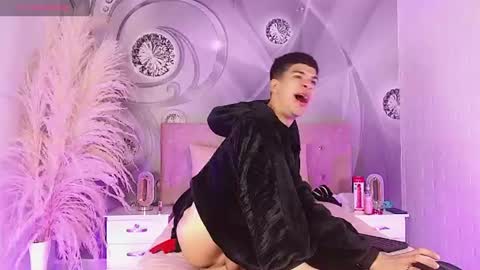 Snapshot of dilan_femboy_ chatting on 07-04-26, 02:23 dilan_femboy_ online show from 07-04-26, 02:23