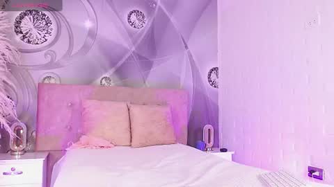 Snapshot of dilan_femboy_ chatting on 07-17-26, 02:34 dilan_femboy_ online show from 07-17-26, 02:34