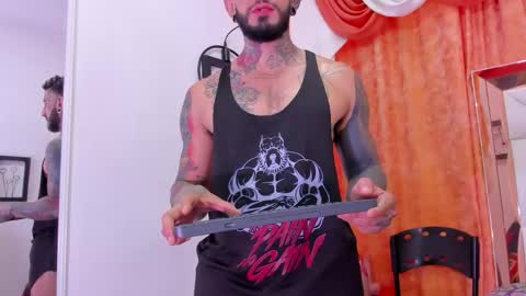 dilan_scootk_ online show from 04-14-26, 07:31