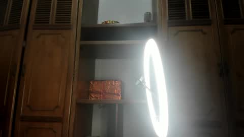 Snapshot of dilanandking chatting on 04-15-26, 01:07 dilanandking online show from 04-15-26, 01:07