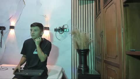 Snapshot of dilanandking chatting on 05-18-26, 12:55 dilanandking online show from 05-18-26, 12:55