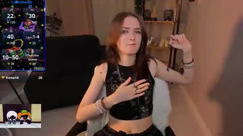 Snapshot of dilara_xbaby chatting on 10-21-25, 02:29 Dilara online show from 10-21-25, 02:29