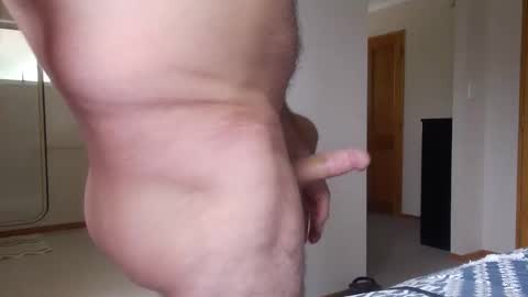 Snapshot of dilf_4u chatting on 11-25-25, 03:17 Hot Penis online show from 11-25-25, 03:17