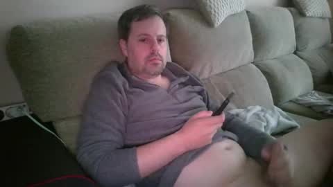 Snapshot of dili999 chatting on 04-19-26, 06:13 dili999 online show from 04-19-26, 06:13