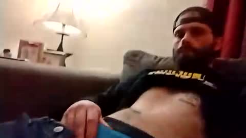 Snapshot of dill801975 chatting on 02-03-26, 01:37 dill801975 online show from 02-03-26, 01:37