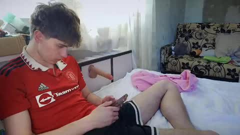 Snapshot of dimamozaev400 chatting on 04-28-26, 04:17 Dima online show from 04-28-26, 04:17
