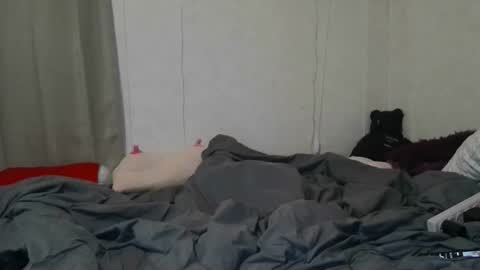 Sofie online show from 01-11-26, 02:16