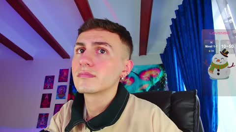 Snapshot of dimitri_bilak_ chatting on 12-06-24, 10:19 Julian Independent Model online show from 12-06-24, 10:19