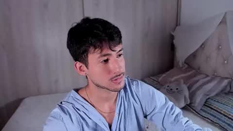 Fabian online show from 10-21-25, 03:35
