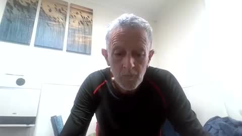 dimitrias2109 online show from 01-12-26, 09:36