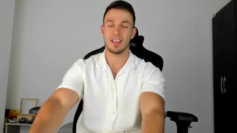 dimitricaruso online show from 03-05-25, 04:24