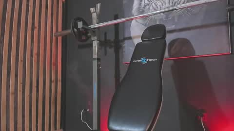 Snapshot of dimitrideluxe chatting on 12-16-25, 09:31 Dimitri online show from 12-16-25, 09:31