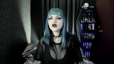 Snapshot of dimmuanddarkness chatting on 02-16-25, 12:41 dimmuanddarkness online show from 02-16-25, 12:41