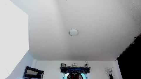 Snapshot of dimmuanddarkness chatting on 09-12-25, 05:46 dimmuanddarkness online show from 09-12-25, 05:46