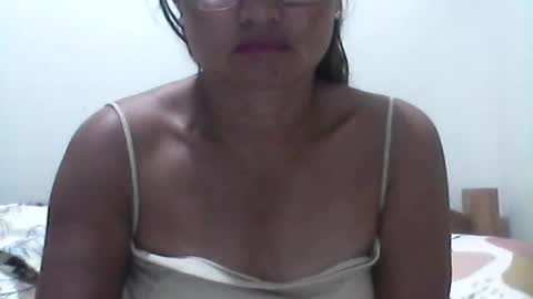 Snapshot of dimple_42 chatting on 06-30-26, 10:22 Dimple online show from 06-30-26, 10:22