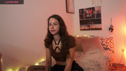 Dina online show from 03-12-26, 02:23