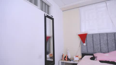 DINA online show from 12-20-25, 06:37