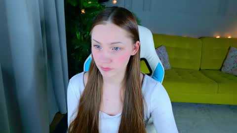 Dina online show from 05-09-26, 06:18