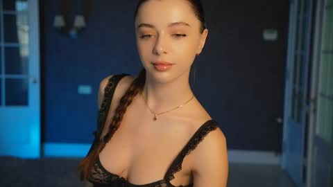 dinacandy online show from 04-17-26, 07:00