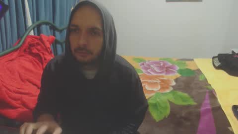 Snapshot of dinchtcams chatting on 11-17-25, 02:17 Dincht online show from 11-17-25, 02:17