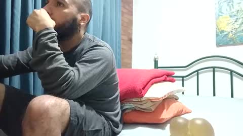 Snapshot of dinchtcams chatting on 06-09-26, 05:52 Dincht online show from 06-09-26, 05:52