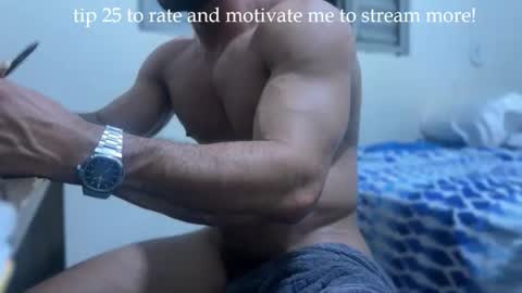 Snapshot of dinhoo14 chatting on 10-23-25, 03:39 dinhoo14 online show from 10-23-25, 03:39