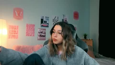 Sara Connor online show from 02-10-26, 01:04