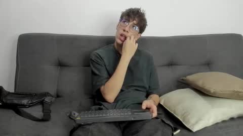 Snapshot of dio_star chatting on 01-14-26, 08:36 Dio online show from 01-14-26, 08:36