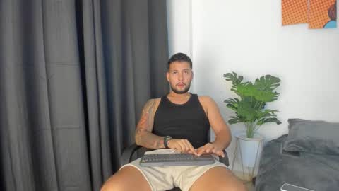 Snapshot of dionyxx chatting on 10-07-25, 11:24 dionyxx online show from 10-07-25, 11:24