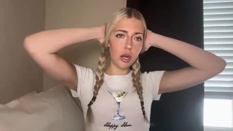 Snapshot of diordelilah chatting on 03-02-26, 06:37 diordelilah online show from 03-02-26, 06:37