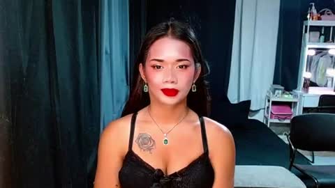 Snapshot of diorjhaluxxe chatting on 06-30-26, 06:03 Dior online show from 06-30-26, 06:03