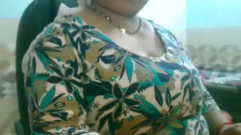 Snapshot of dipa2345 chatting on 10-07-25, 10:56 dipa2345 online show from 10-07-25, 10:56