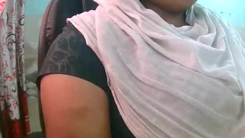 dipa2345569393 online show from 02-09-26, 04:27