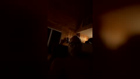 dirk902 online show from 08-01-26, 03:17