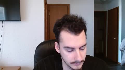 Dirk Diggler online show from 02-22-25, 07:03