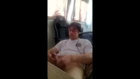 Snapshot of dirkdigglerofficial chatting on 06-11-26, 05:49 dirkdigglerofficial online show from 06-11-26, 05:49