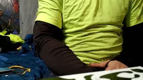 Snapshot of dirtmcgirt82 chatting on 12-19-24, 10:42 dirtmcgirt82 online show from 12-19-24, 10:42