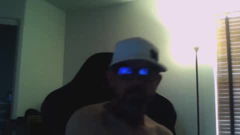 dirtrider15 online show from 04-17-26, 07:17