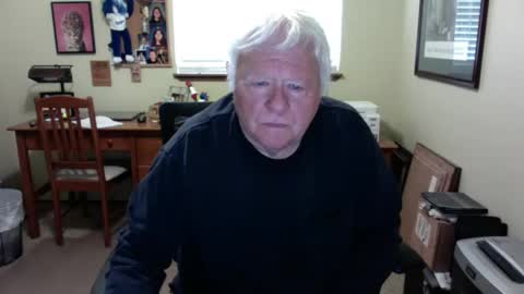 dirtrider195080438 online show from 06-09-26, 07:47