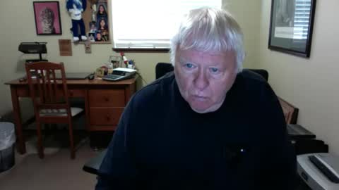 dirtrider195080438 online show from 06-10-26, 04:28