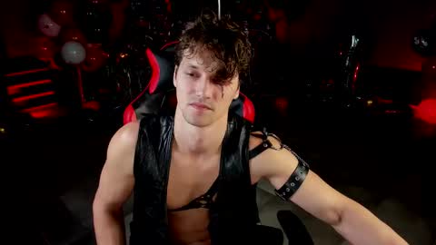 dirty_boss online show from 10-19-25, 03:01