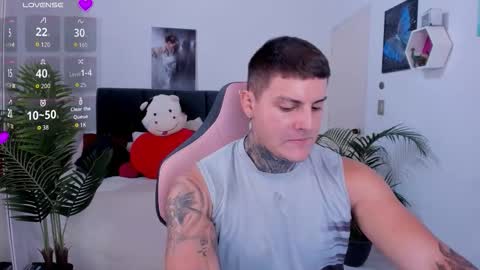 johny online show from 10-17-25, 06:32