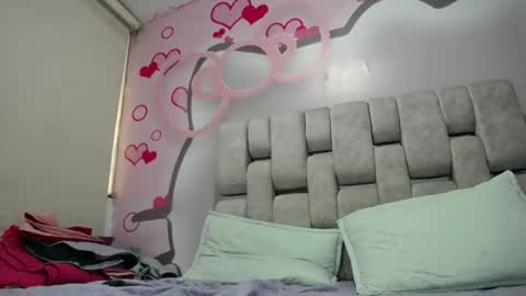Snapshot of dirty_duo_sex chatting on 07-09-26, 03:16 dirty_duo_sex online show from 07-09-26, 03:16