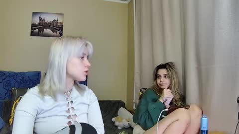 Snapshot of dirty_kiss69 chatting on 11-29-25, 02:14 Dirty Kiss69 online show from 11-29-25, 02:14