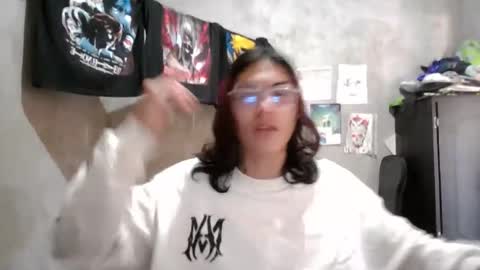 dirty model online show from 05-19-26, 06:25
