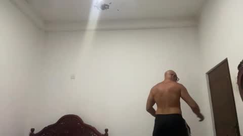 Dirtydanlondon online show from 03-01-26, 01:24